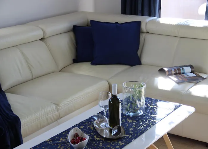 Apartment Dinko