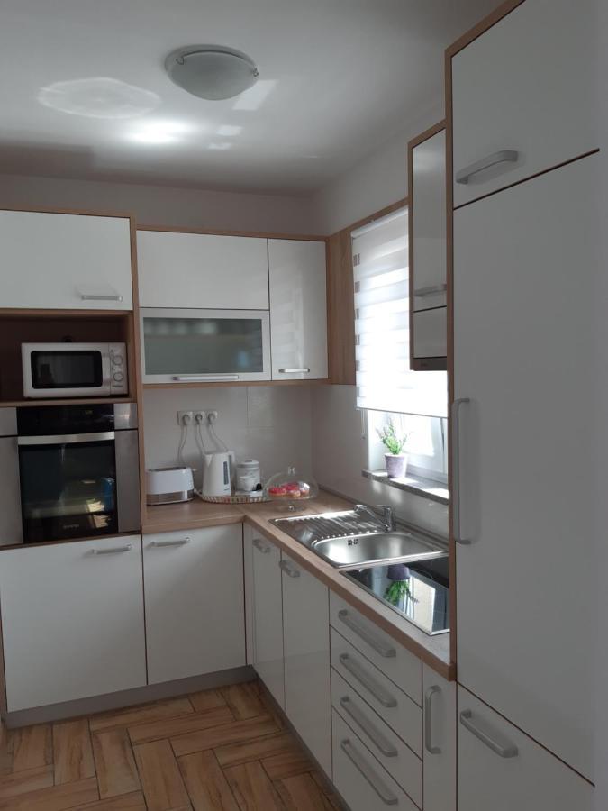 Dinko Apartment Rovanjska