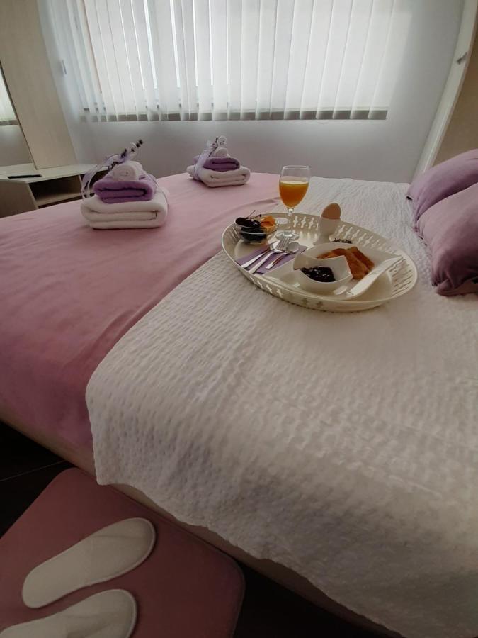 Dinko Apartment Rovanjska