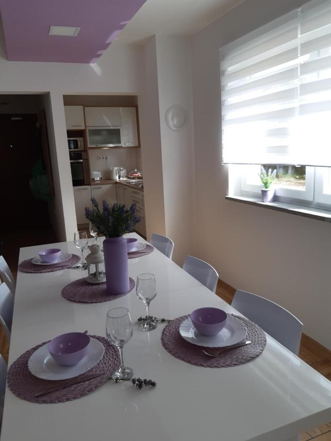 Dinko Apartment *