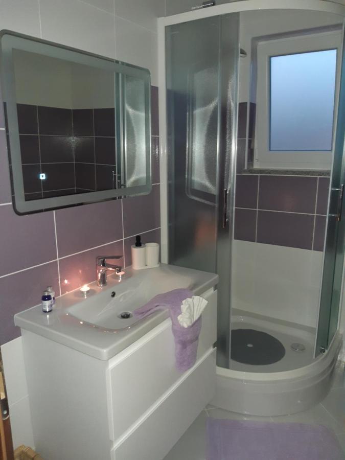 Dinko Apartment *
