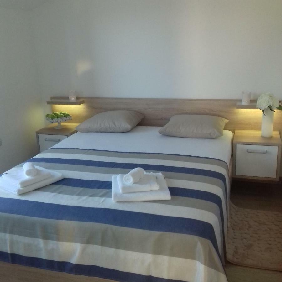 Apartment Dinko Rovanjska